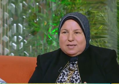 والدة الشهيد بالقوات المسلحة العقيد محمد إدريس