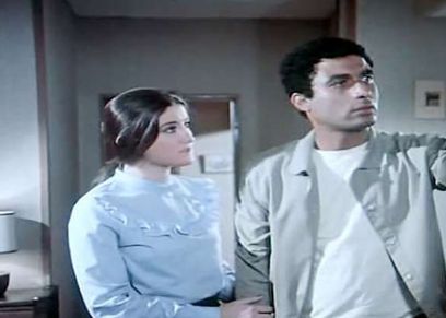 أحمد زكي مع وفاء سالم في فيلم