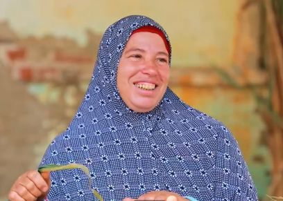 أم عمرو صانعة البوص في البرلس