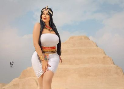 جلسة تصوير سلمى الشيمي
