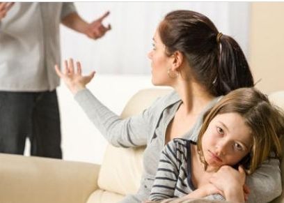 مرأة ورجل