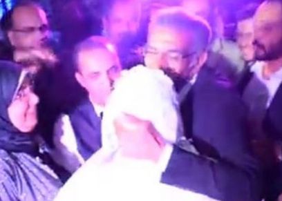 سيد رجب في زفاف فتاة تدعى "بسمة"