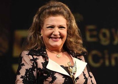 الفنانة ميمي جمال