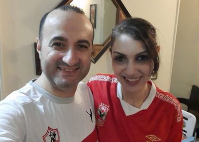 الزوجان «مصطفى ودينا»