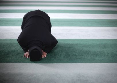 هل يجوز صلاة سنة الفجر بعد الفرض؟