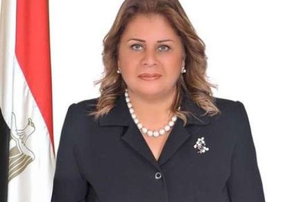 منى منير