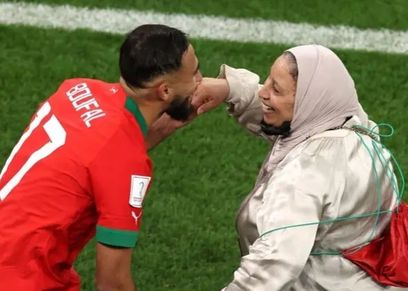 والدة سفيان بوفال