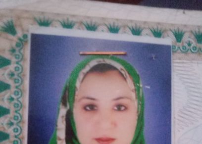 منجة تعلمت في فصول محو الأمية حتى مرحلة الماجستير