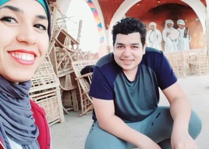 مها جميل وخطيبها علي عبدالفتاح
