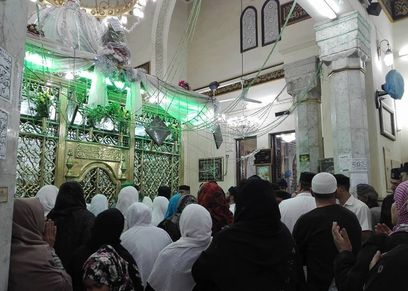 احتفال الطريقة الزينبية بمولد فاطمة النبوية