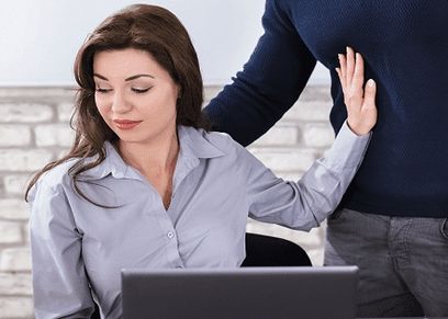 قصة طبيب الحضن في طنطا
