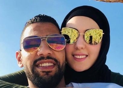 مؤمن زكريا وزوجته