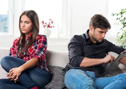 6 صفات تبحث عنها المرأة في الرجل غير الوسامه