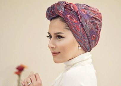 رشا فتحي مصممة الأزياء تقدم للفتيات نوعية الطرح المناسبة في نهار رمضان