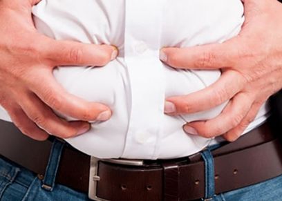 أسباب انتفاخ البطن وطرق علاجه