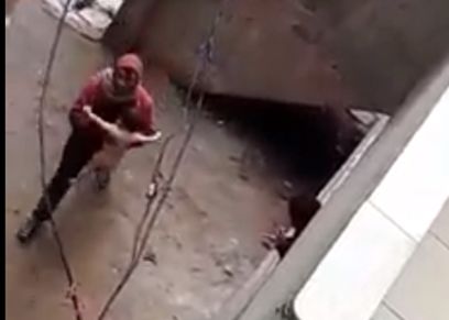 تجريد طفلة من ملابسها في الدقهلية