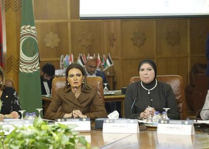 بالصور| «القومي للمرأة» يشارك في مؤتمر «التكنولوجيا وعولمة المشروعات الصغيرة»