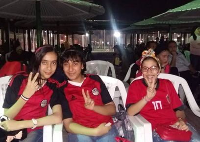 مشجعات المنتخب ببورسعيد
