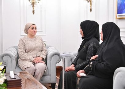 قرينة الرئيس مع نماذج ملهمات