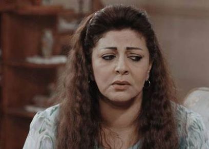الفنانة هالة صدقى 