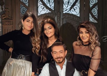 أحمد زاهر وأسرته