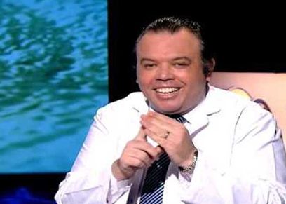 طبيب يوضح أهمية فيتانين