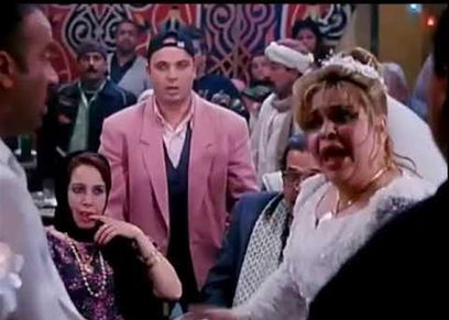 الفنانة سحر كامل