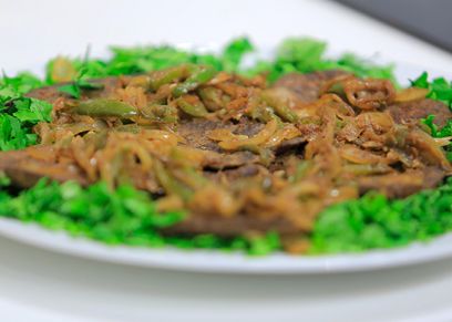كبدة مقلية بالخضار