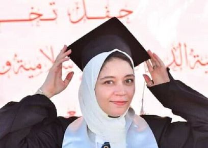 «صباح» مصابة الشلل