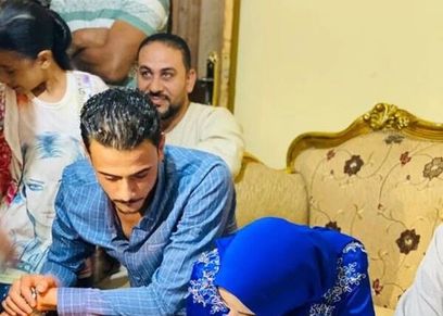 لحظة عقد قران عريس البحيرة