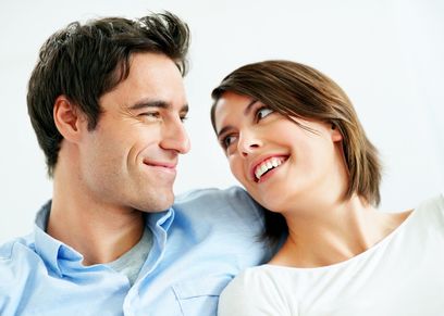 أسباب تجعلك ترتبط بامرأة ذكية