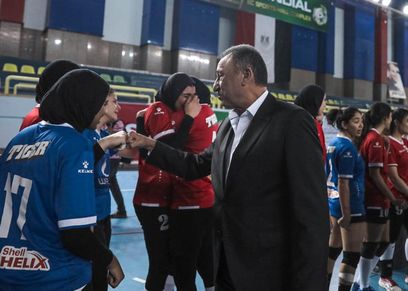 فتيات الأهلي