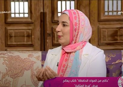 الكاتبة سارة سيف، مؤلفة كتاب «خالي  من المواد الحافظة»