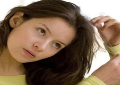 تساقط الشعر من علامات نقص فيتامين د