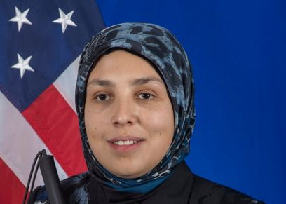 سارة منقارة مستشارة الرئيس الأمريكي جو بايدن