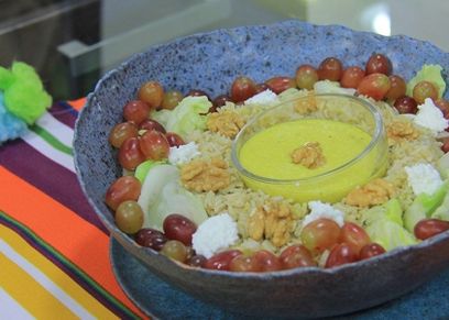 سلطة الأرز بالعنب وعين الجمل