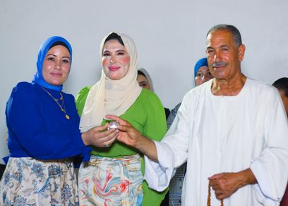 توزيع جنيهات ذهب