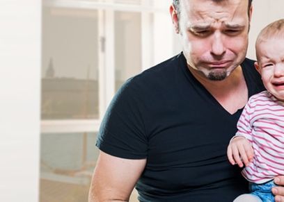 لا يقتصر على الأمهات فقط.. اكتئاب ما بعد الولادة يهدد الرجال