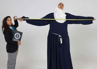 هدى شحاتة عبدالجواد أطول امرأة في العالم