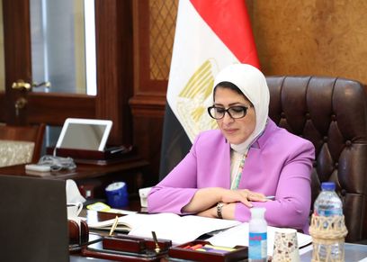 الدكتورة هالة زايد وزيرة الصحة
