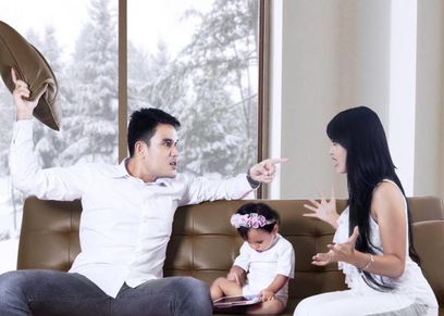تعرض الأم اثناء فترة الحمل لصراخ زوجها يؤدي إلى احتمالية اصابة الطفل بمشاكل سمعية