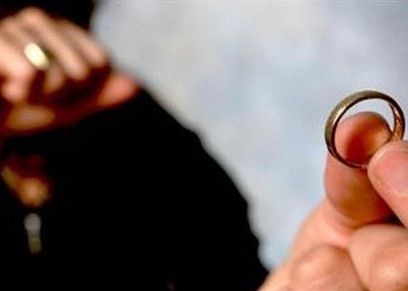 شيماء تطلب الطلاق