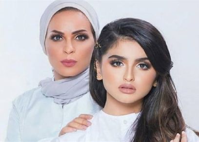 حلا الترك ووالدتها