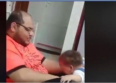 صورة من مقطع الفيديو