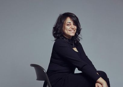 مصممة الجرافيك شيرين عاطف