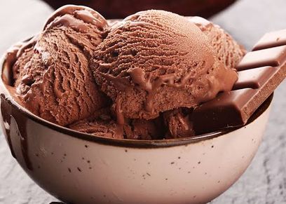 طريقة عمل آيس كريم بالكاكاو بدون كريمة