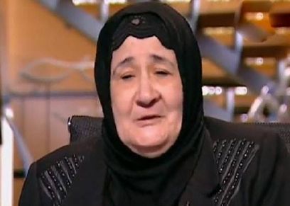 والدة الشهيد أحمد الكبير