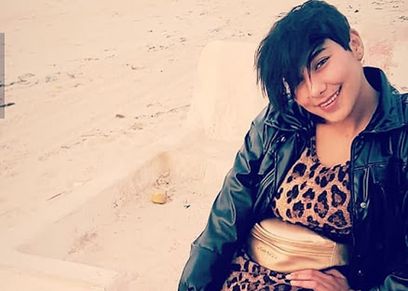 منة عبدالعزيز