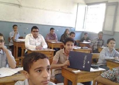 أولياء الأمور يختلفون حول قرار تأجيل الامتحانات