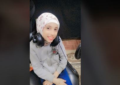 الطفلة عائشة